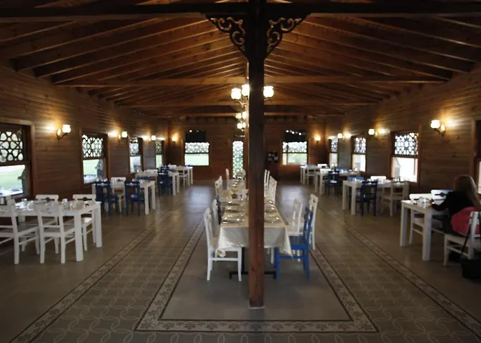 Angelacoma Szálloda Inegol